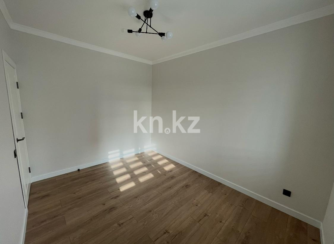 Продажа 3-комнатной квартиры, 65.3 м² в Алматы - фото 7