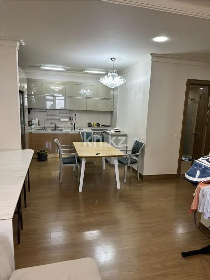 Продажа 3-комнатной квартиры, 109 м², ул. Аскарова, дом  6 в Алматы - фото 3