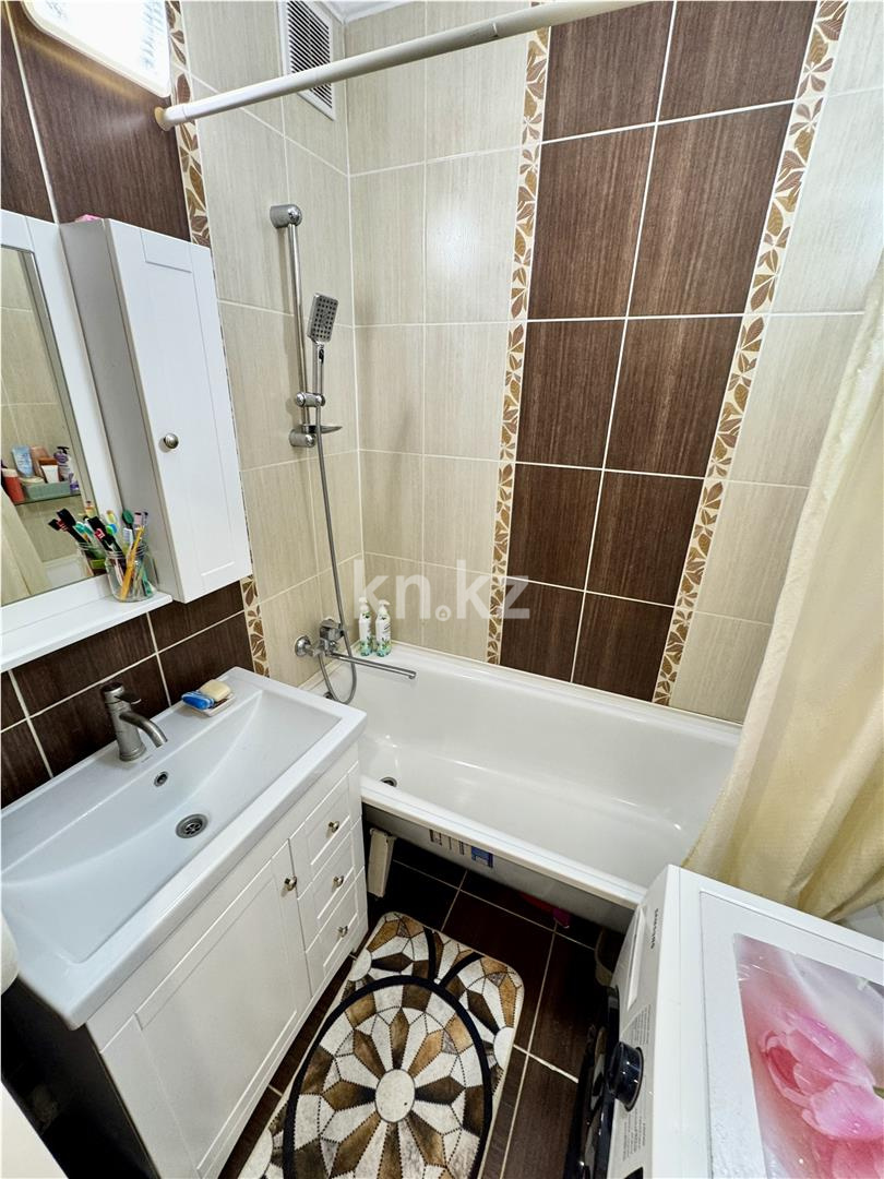 Продажа 4-комнатной квартиры, 84.1 м² в Караганде - фото 24