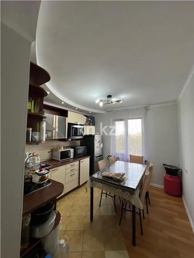 Продажа 2-комнатной квартиры, 56 м², ул. Даулеткерея, дом  152 в Алматы - фото 3