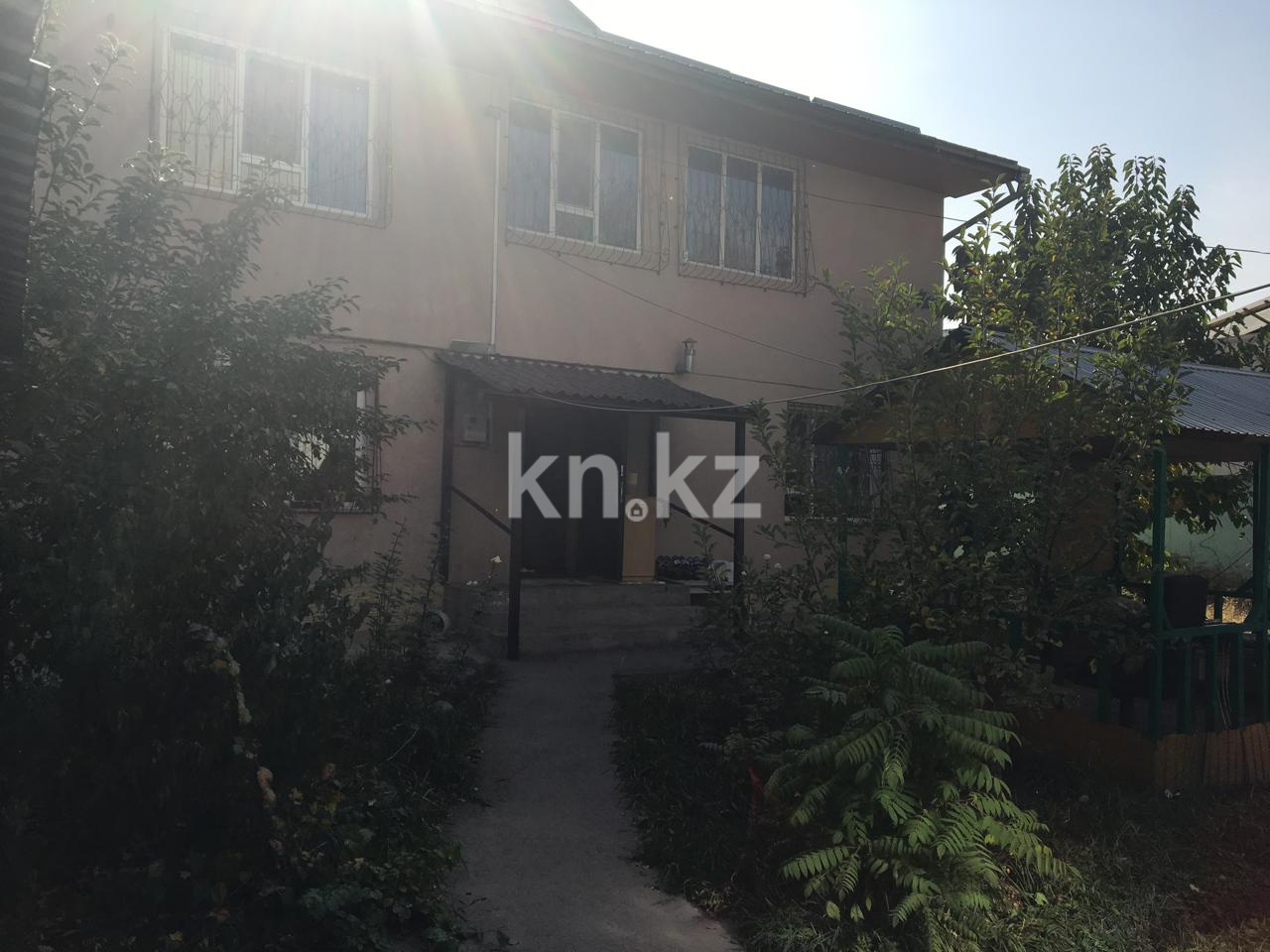 Продажа 6-комнатного дома, 220 м², ул. Шакарима в Алматы - фото 16