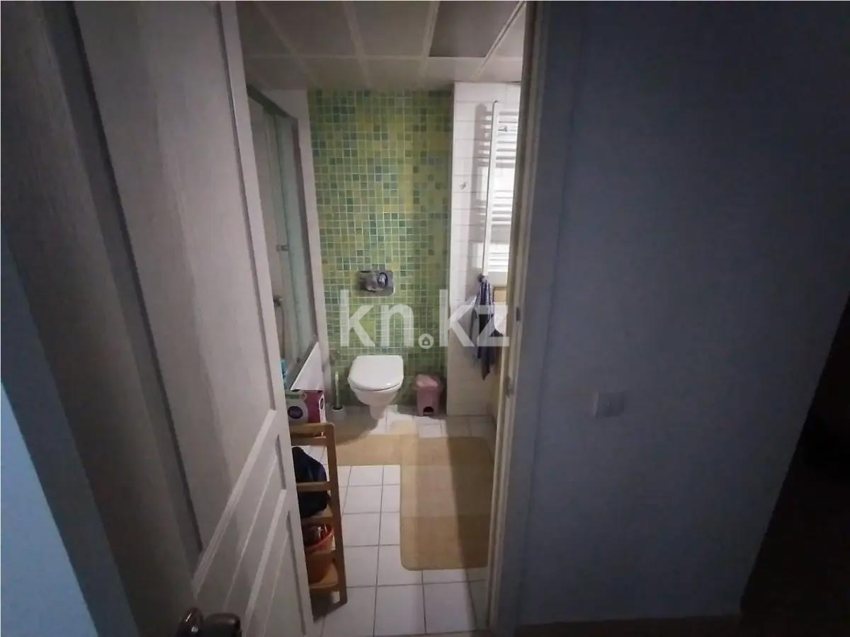 Продажа 2-комнатной квартиры, 65.8 м² в Алматы - фото 3