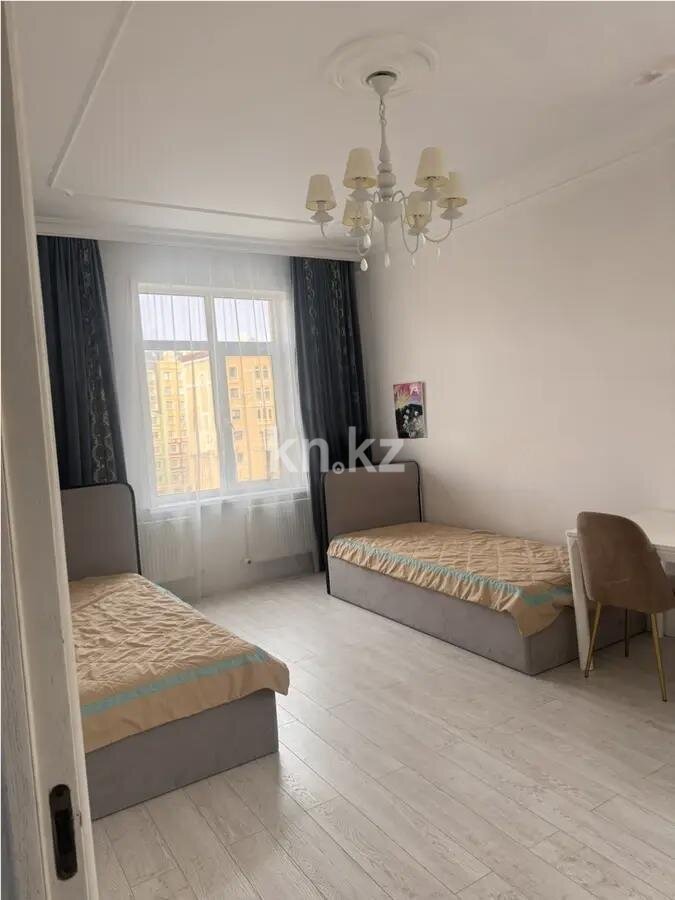 Продажа 4-комнатной квартиры, 149.3 м² в Астане - фото 4