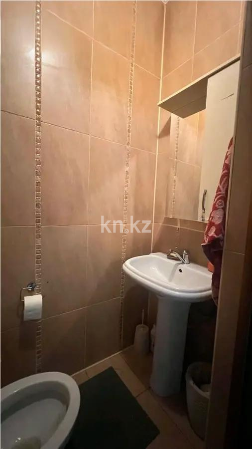 Продажа 3-комнатной квартиры, 120 м², ул. Кунаева, дом  14 в Астане - фото 5