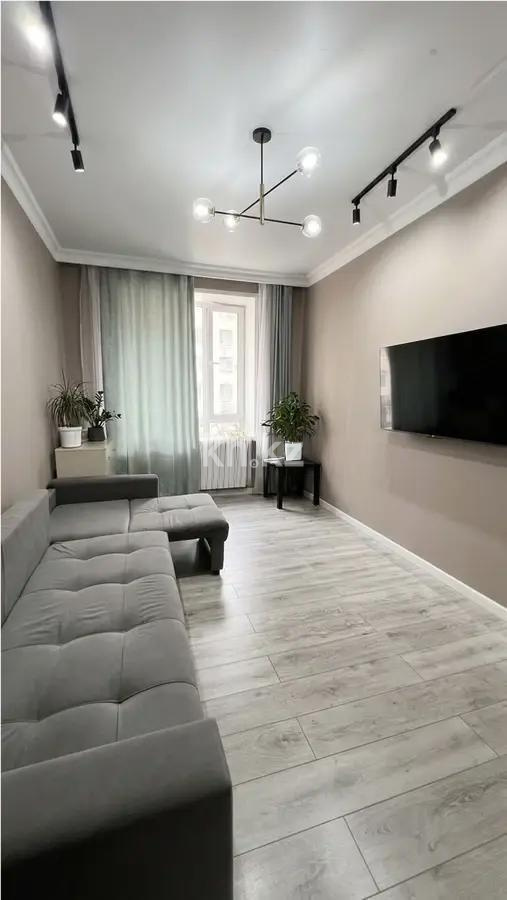 Продажа 1-комнатной квартиры, 39 м² в Астане