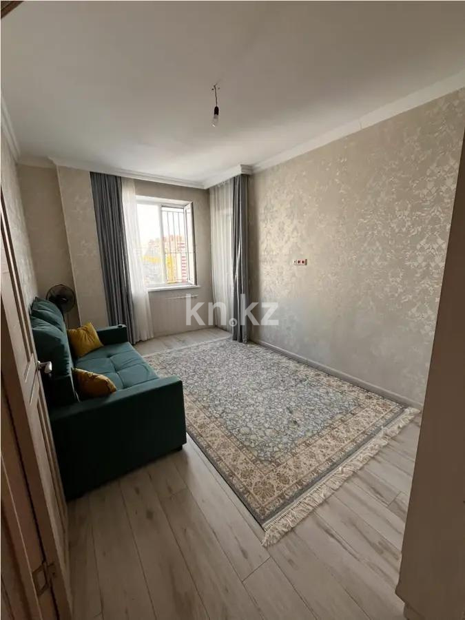 Продажа 1-комнатной квартиры, 37 м², пр. Кошкарбаева, дом  32 блок К в Астане