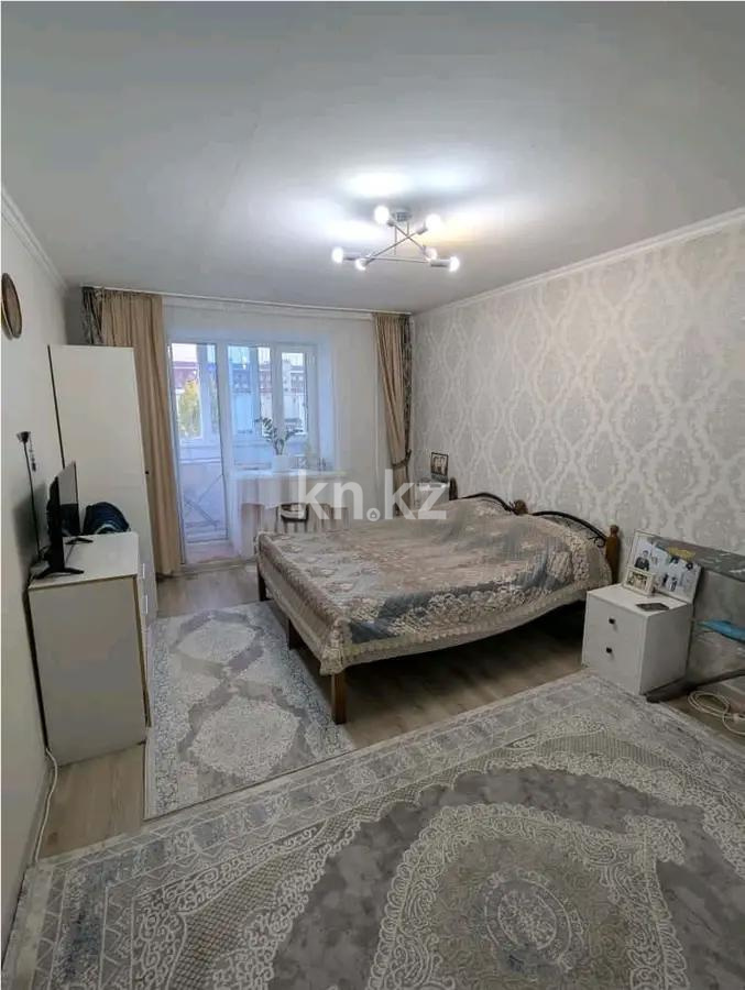 Продажа 3-комнатной квартиры, 68 м², ул. Сейфуллина, дом  4 в Астане - фото 2