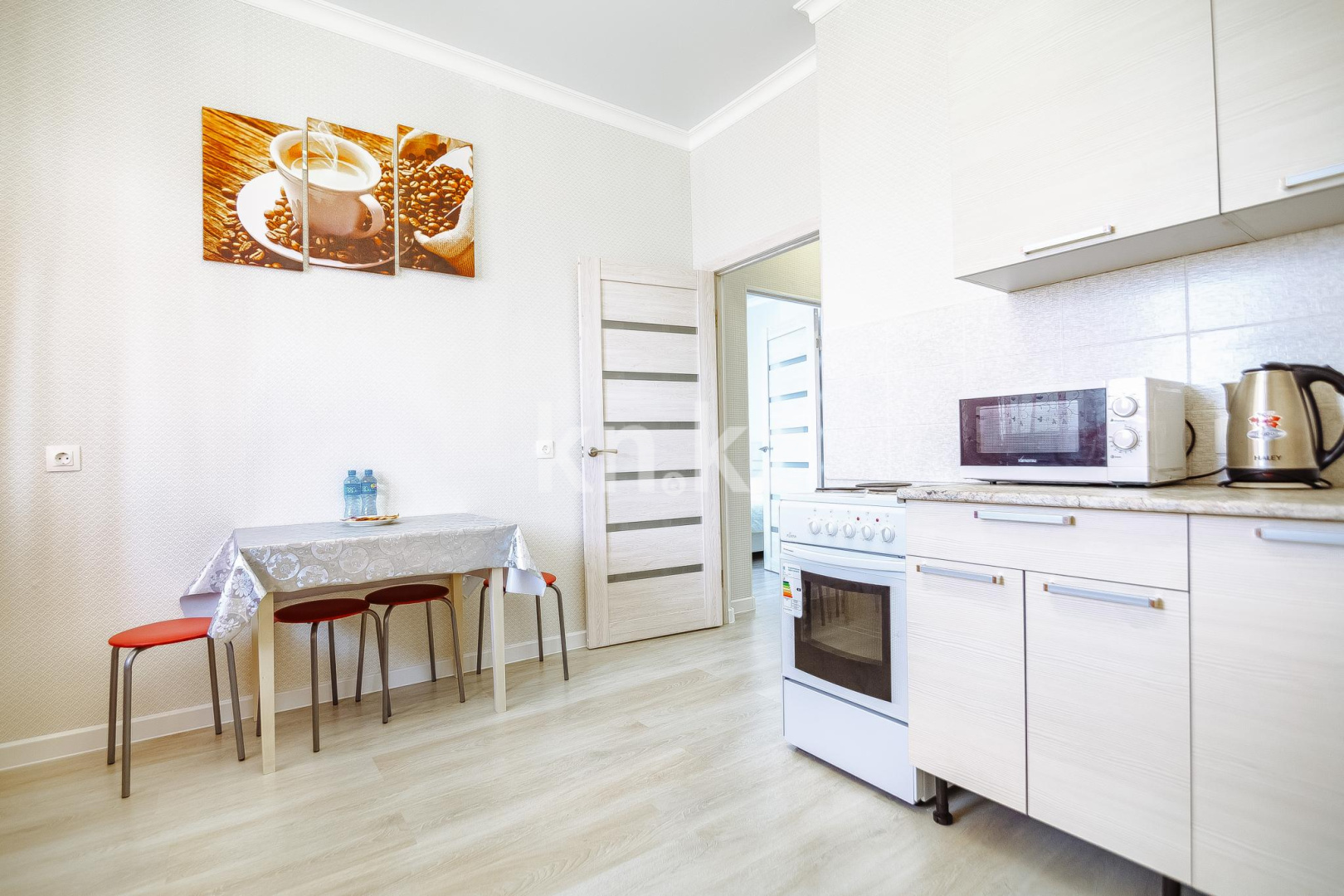 Аренда 1-комнатной квартиры посуточно, 45 м², пр. Кабанбай батыра, дом  29 - ул. Сыганак в Астане - фото 7