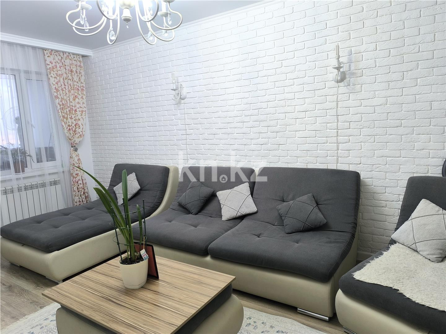 Продажа 3-комнатной квартиры, 106 м², пр. Шахтеров в Караганде - фото 7