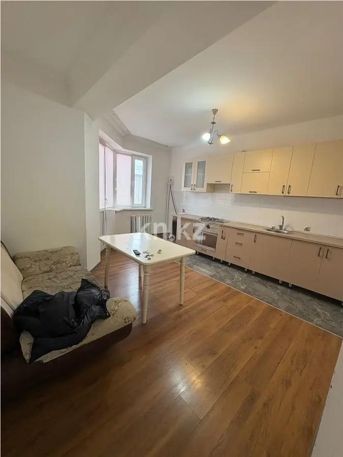 Продажа 2-комнатной квартиры, 88.2 м², мкр. Думан-2, дом  22 в Алматы