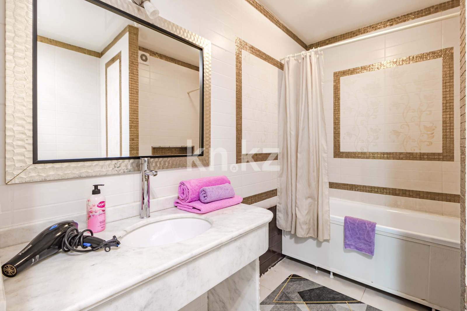 Аренда 4-комнатной квартиры посуточно, 156 м², ул. Достык, дом  5 в Астане - фото 20