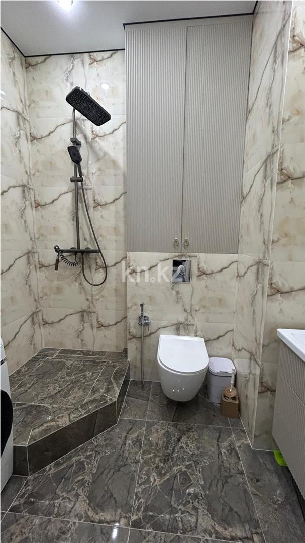 Продажа 3-комнатной квартиры, 87 м², ул. Букетова в Караганде - фото 12