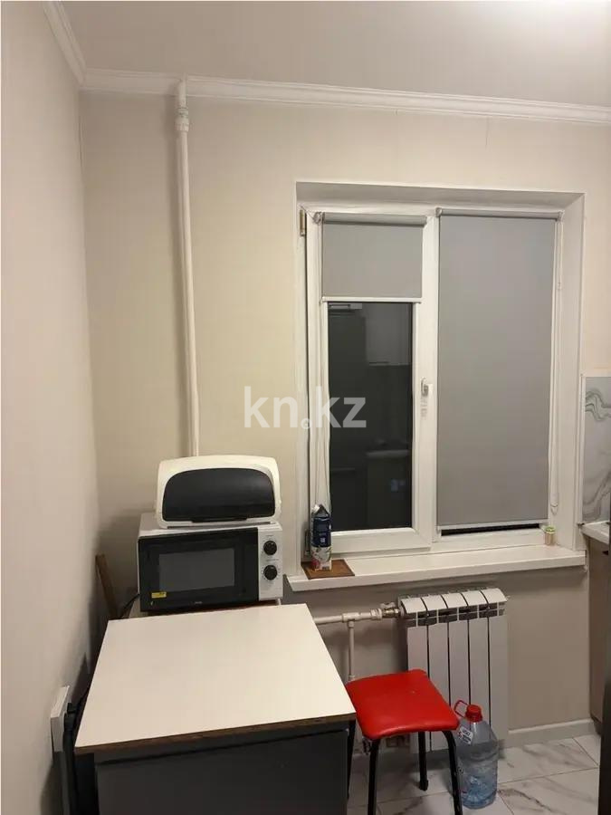 Продажа 3-комнатной квартиры, 60 м², мкр. Тастак-1, дом  3 в Алматы - фото 4