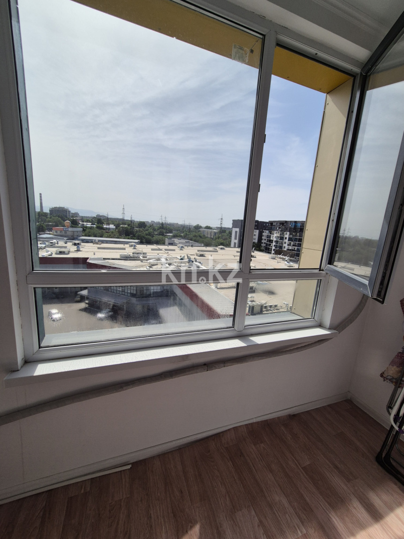 Продажа 3-комнатной квартиры, 66 м², ул. Толе би, дом  285/8 в Алматы - фото 12