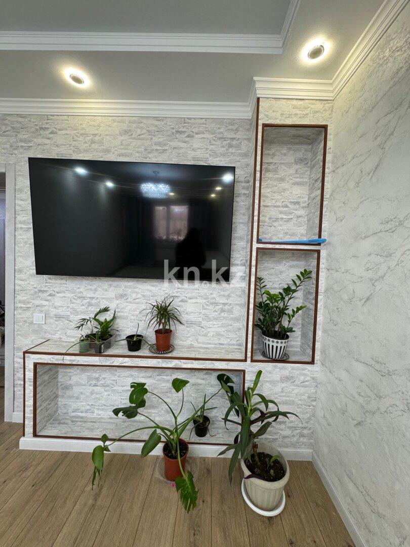 Продажа 3-комнатной квартиры, 95.4 м² в Уральске - фото 13