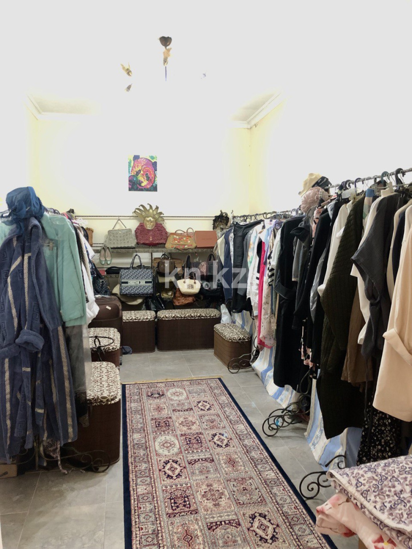 Продажа 5-комнатного дома, 230 м², ул. Халиуллина в Алматы - фото 19