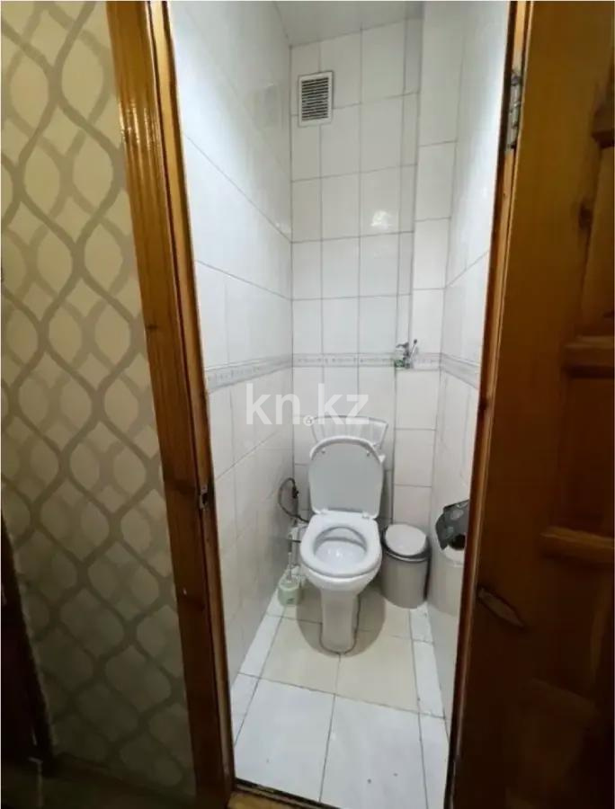 Продажа 3-комнатной квартиры, 66 м², мкр. Тастак-2, дом  12 в Алматы - фото 5