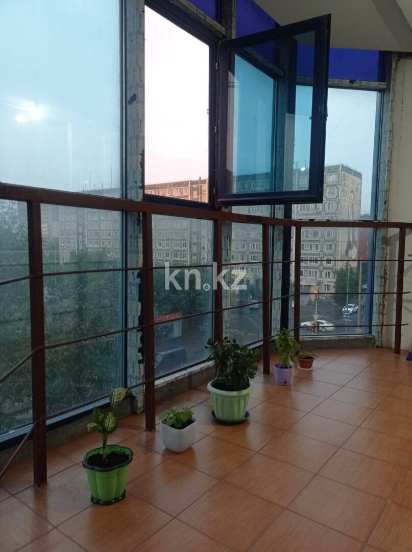 Аренда 1-комнатной квартиры, 55 м² в Астане - фото 4