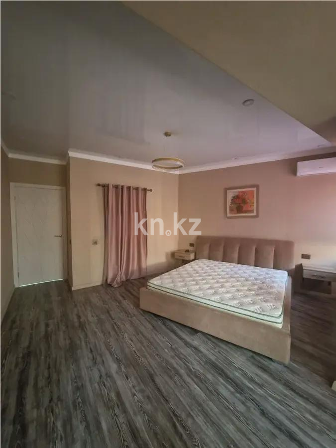 Продажа 2-комнатной квартиры, 62 м², ул. Курмангазы, дом  97 в Алматы