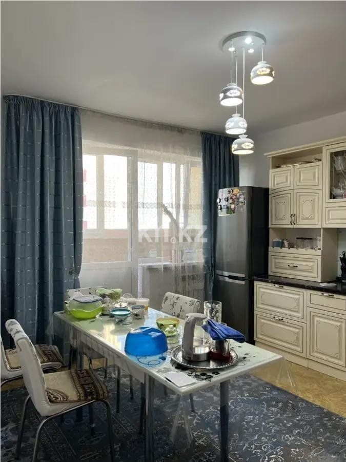 Продажа 3-комнатной квартиры, 118 м², ул. Жандосова, дом  144/1 в Алматы - фото 4