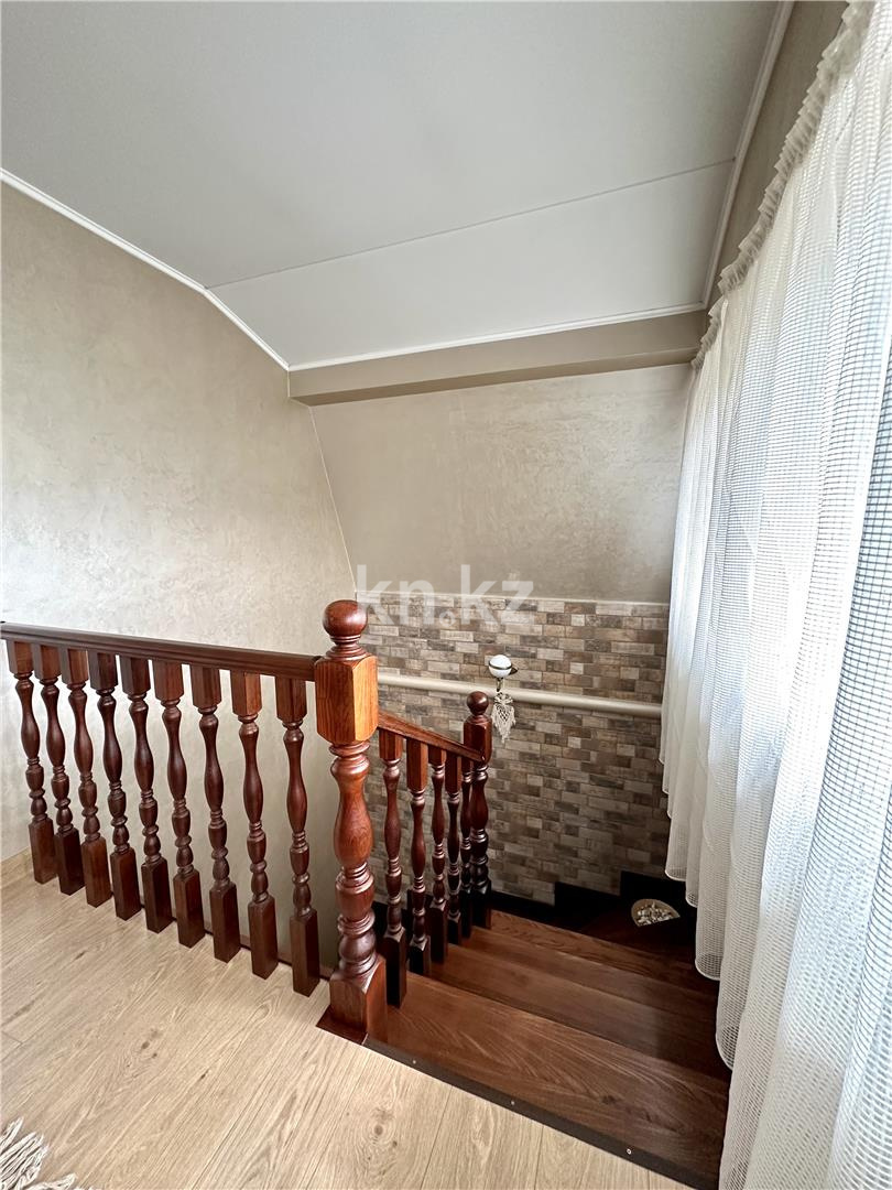 Продажа 6-комнатного дома, 400.7 м², ул. Жанибекова в Караганде - фото 30