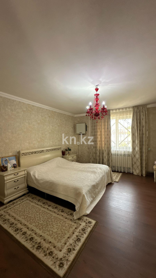 Продажа 7-комнатного дома, 380 м², мкр-н Самал-2, дом  111 в Шымкенте - фото 9