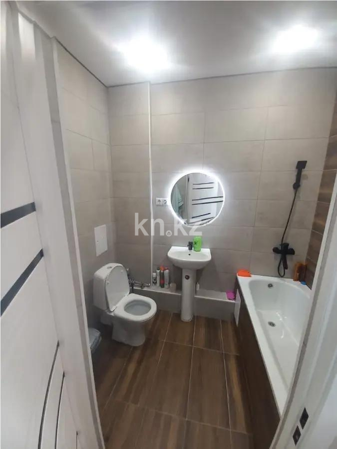 Продажа 2-комнатной квартиры, 50 м², пр. Тлендиева, дом  40 в Астане - фото 3