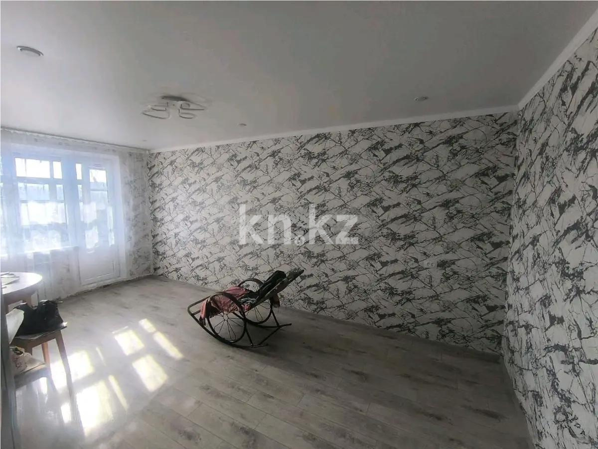 Продажа 1-комнатной квартиры, 30 м², ул. Мичурина, дом  4 в Шахтинске