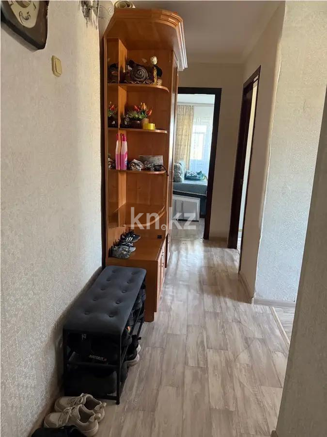 Продажа 3-комнатной квартиры, 50 м², мкр-н 21, дом  16 в Караганде - фото 6