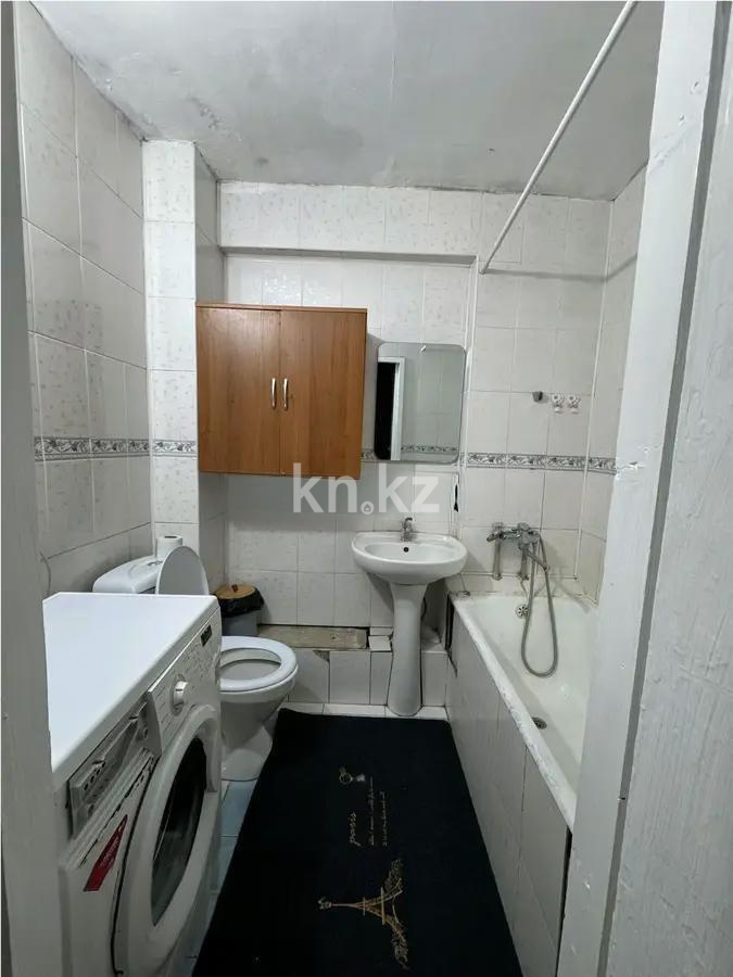 Продажа 2-комнатной квартиры, 41 м², мкр-н 10, дом  7 в Алматы - фото 4
