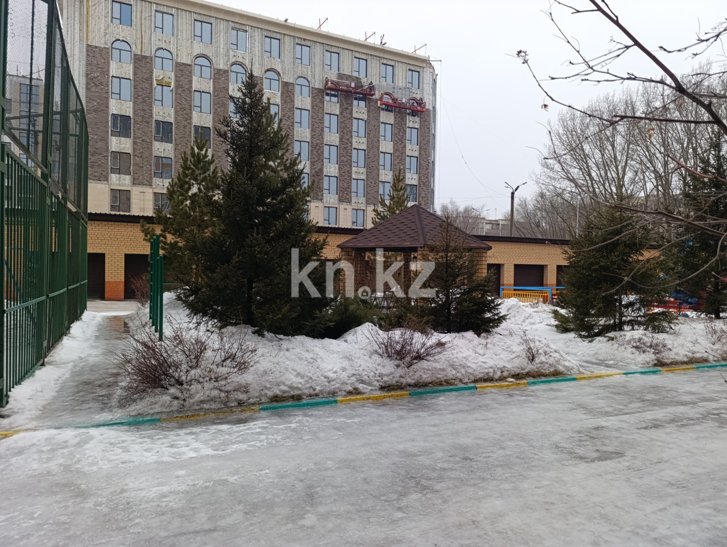 Продажа 4-комнатной квартиры, 189 м² в Караганде - фото 24