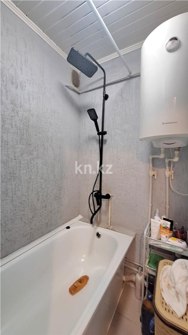 Продажа 1-комнатной квартиры, 31 м², мкр-н 19 в Караганде - фото 4