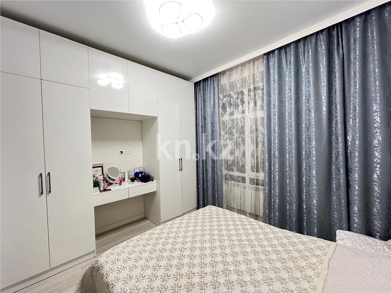 Продажа 3-комнатной квартиры, 84 м², ул. Ашимова, дом  21 в Караганде - фото 6