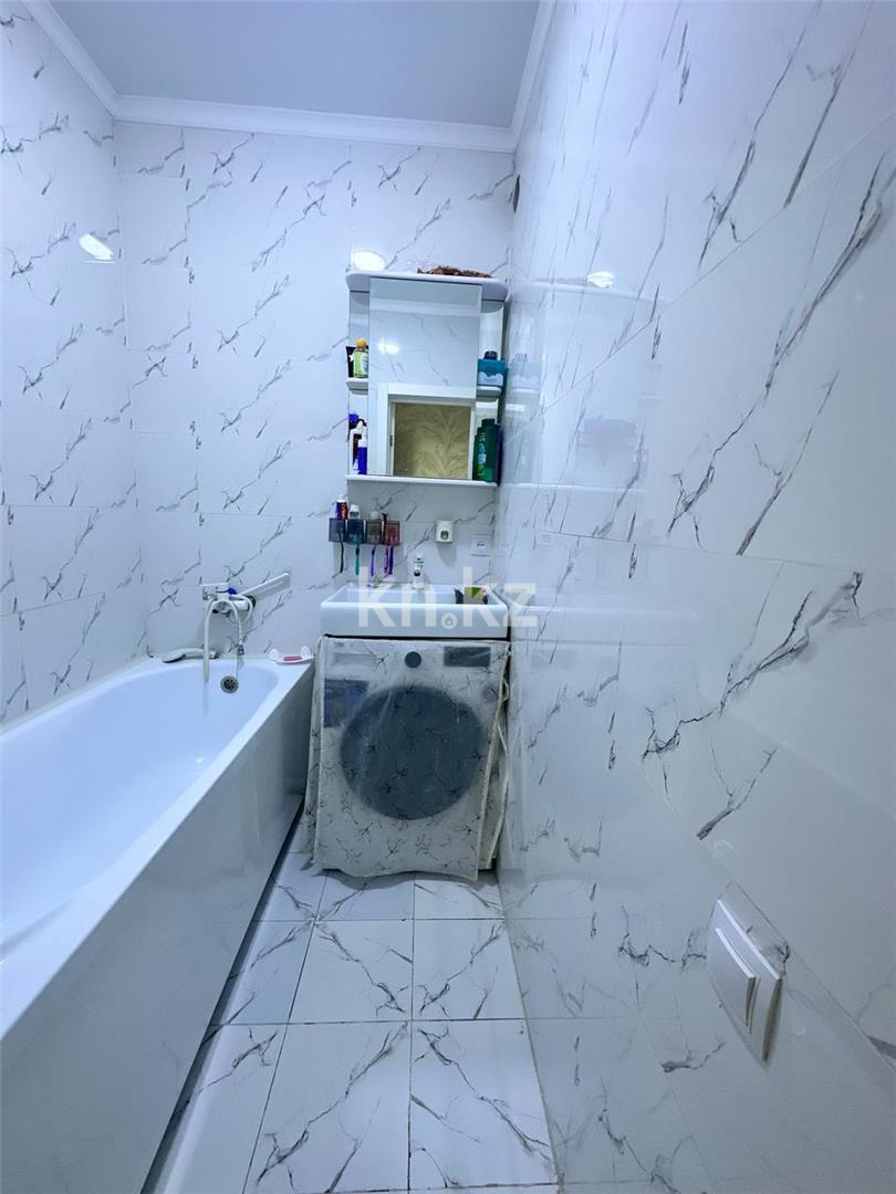 Продажа 3-комнатной квартиры, 86 м², ул. Гапеева, дом  17/4 в Караганде - фото 6