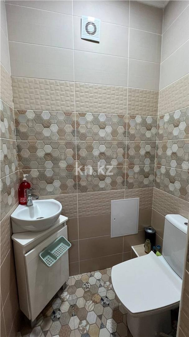 Продажа 2-комнатной квартиры, 64.2 м², ул. Сыганак в Астане - фото 11