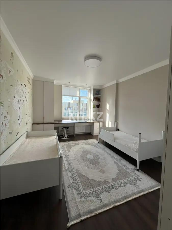 Продажа 3-комнатной квартиры, 105 м², ул. Керей, Жанибек хандар, дом  42/1 в Астане - фото 3