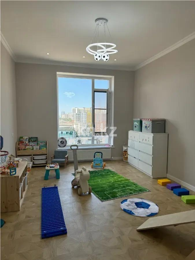 Продажа 3-комнатной квартиры, 102 м², пр. Аль-Фараби, дом  7/3 в Астане - фото 2