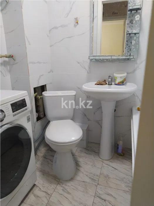 Продажа 1-комнатной квартиры, 38 м², ул. Косшыгулулы, дом  21 в Астане - фото 3