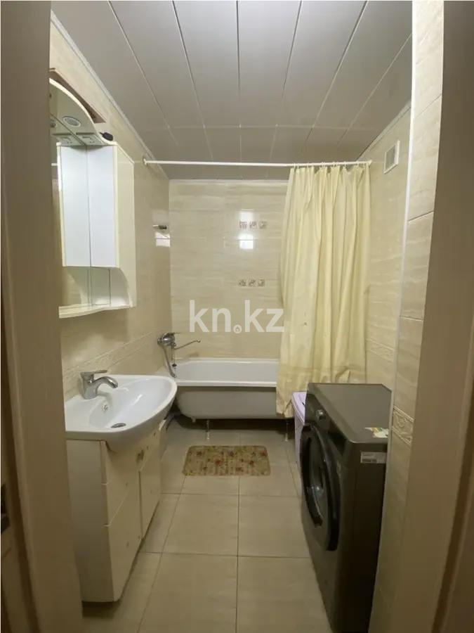 Продажа 2-комнатной квартиры, 65.4 м² в Астане - фото 4