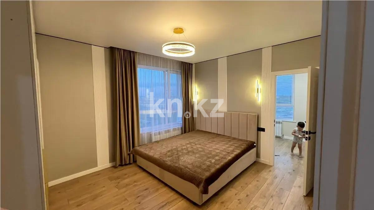 Продажа 3-комнатной квартиры, 68 м², ул. Нажимеденова, дом  64 в Астане - фото 3
