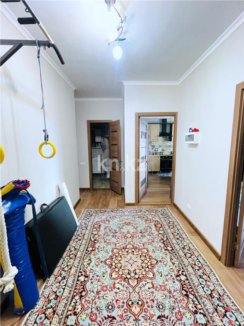 Продажа 3-комнатной квартиры, 80 м², пр. Шахтеров в Караганде - фото 13