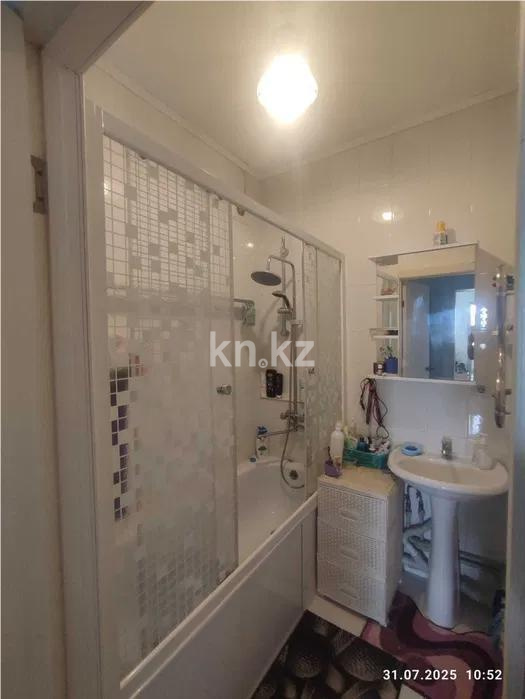 Продажа 3-комнатной квартиры, 68 м², мкр-н Дарабоз, дом  21 в Алматы - фото 6