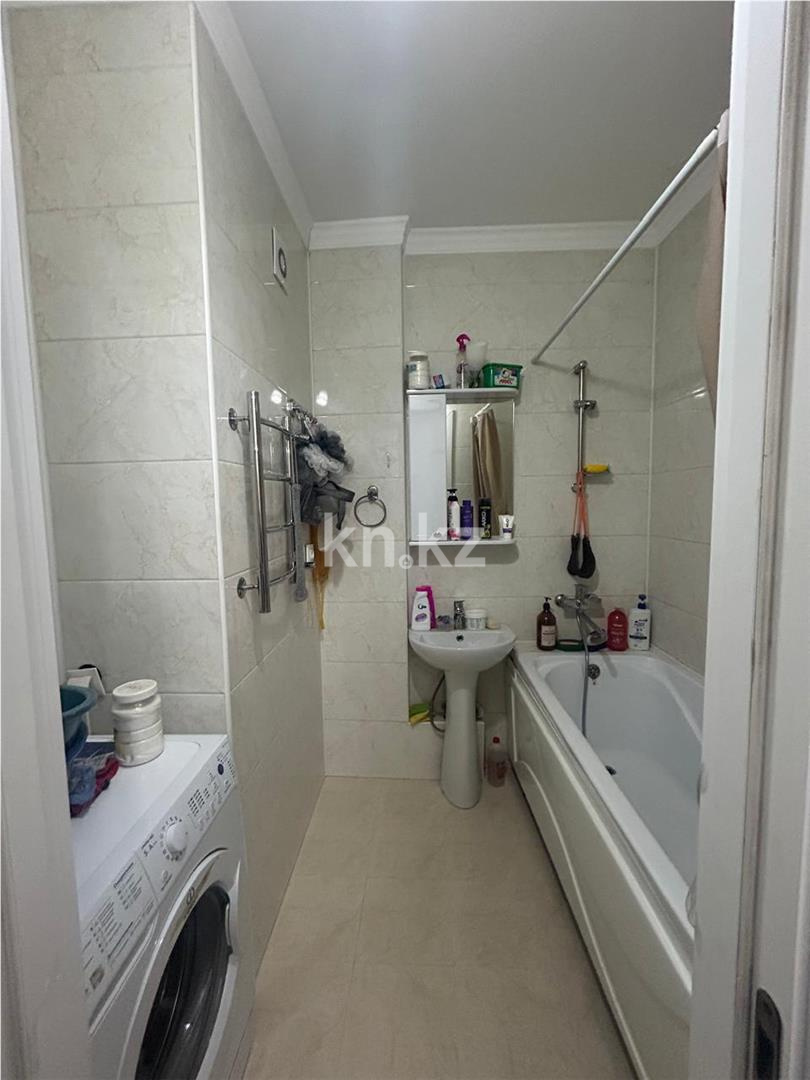 Продажа 3-комнатной квартиры, 82.9 м², ул. Нуршайыкова в Астане - фото 10