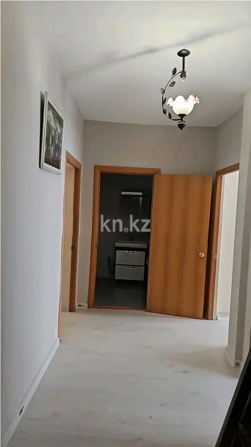 Продажа 2-комнатной квартиры, 65 м² в Алматы - фото 4