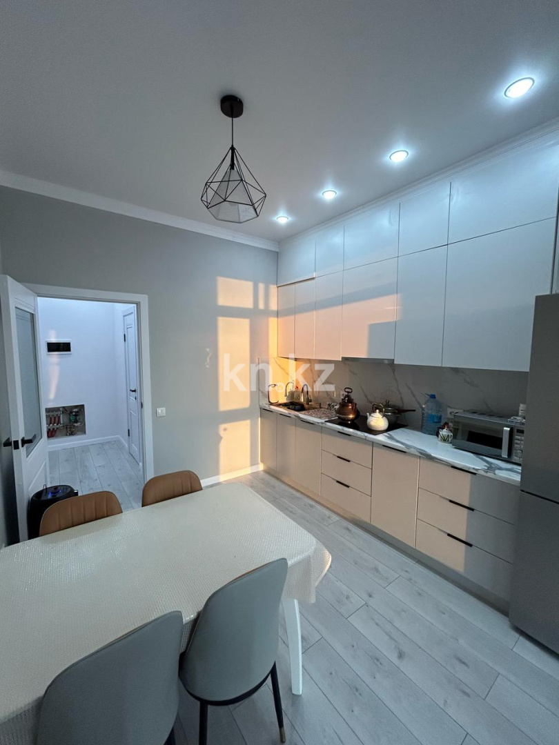 Продажа 1-комнатной квартиры, 41.4 м² в Астане - фото 2