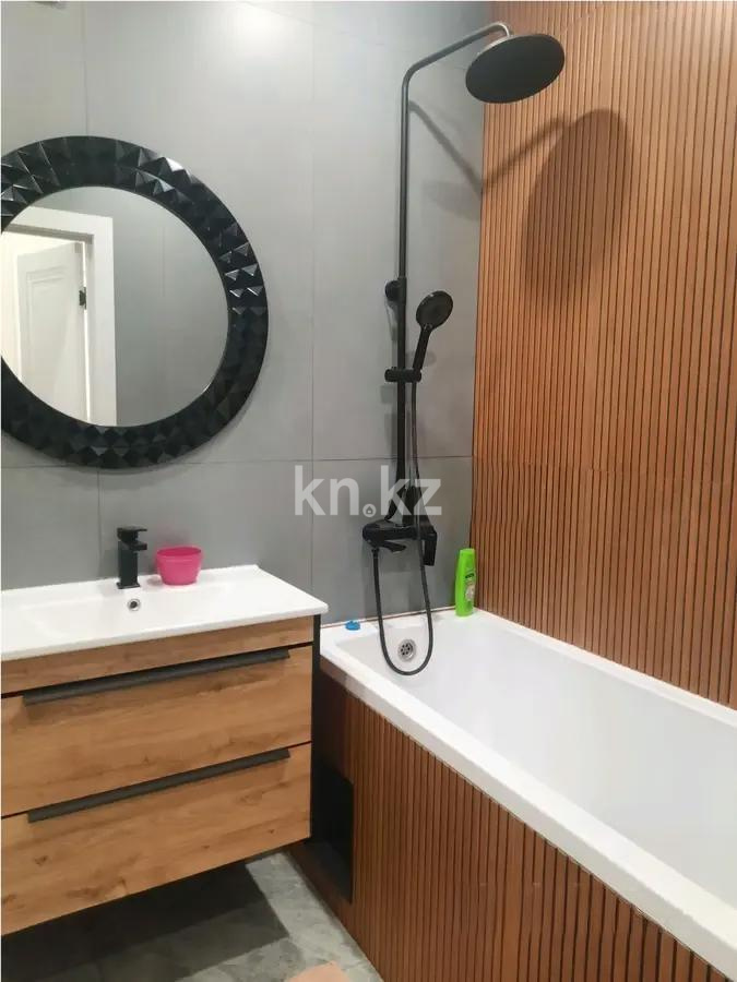 Продажа 2-комнатной квартиры, 70.5 м² в Астане - фото 3