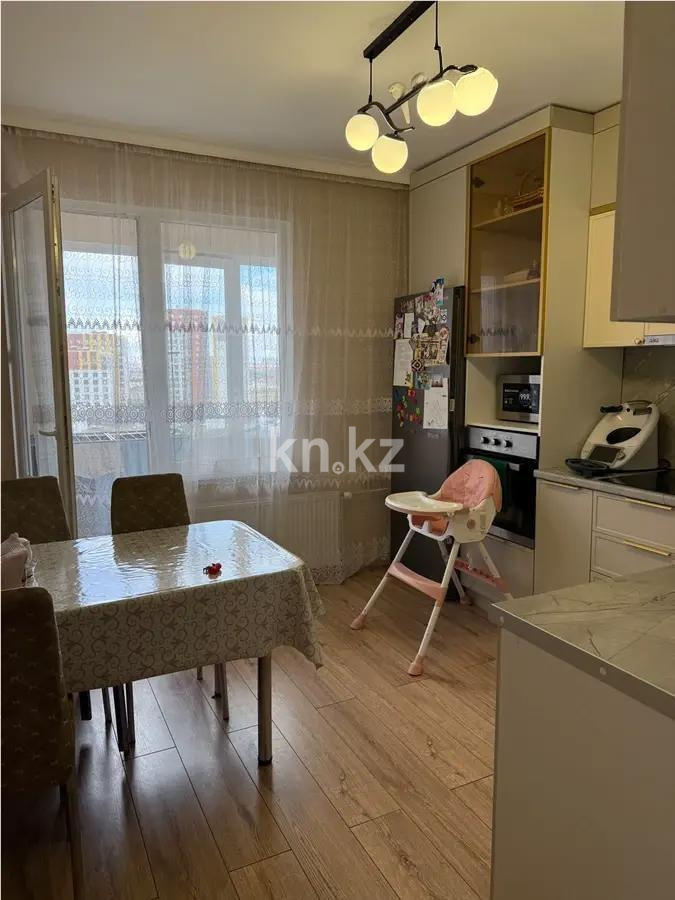 Продажа 3-комнатной квартиры, 93.4 м² в Астане - фото 4
