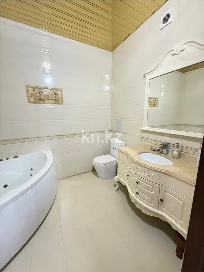 Продажа 3-комнатной квартиры, 128 м², ул. Керей, Жанибек хандар, дом  6 в Астане - фото 5