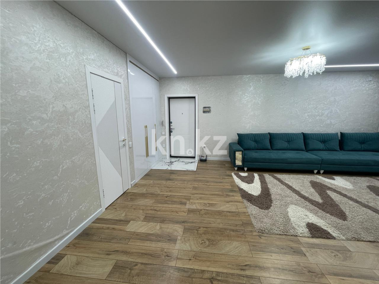 Продажа 2-комнатной квартиры, 63 м², ул. Муканова в Караганде - фото 4