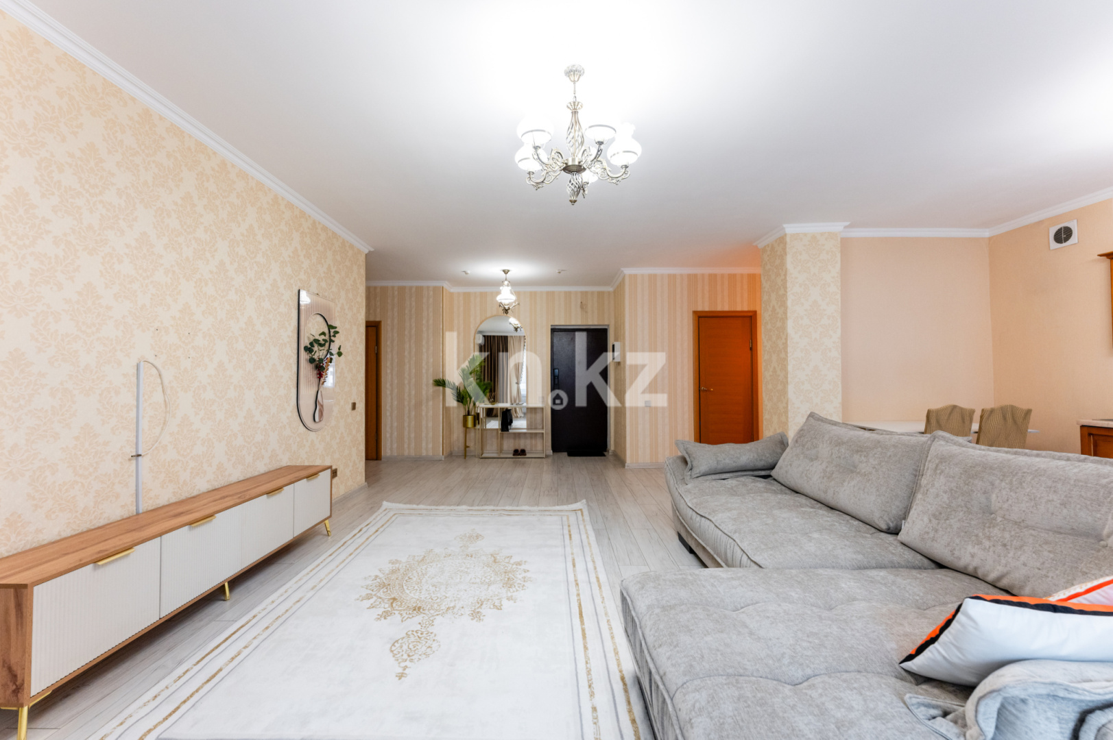 Продажа 2-комнатной квартиры, 76.5 м², ул. Шевченко, дом  8 в Астане - фото 19